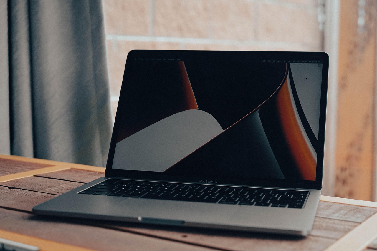 Apple MacBook Pro 2024 with M4 chip featuring 14.2-inch display and premium aluminum design